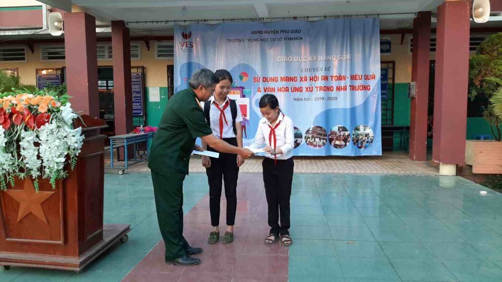 f7b8fdab76008f5ed6118