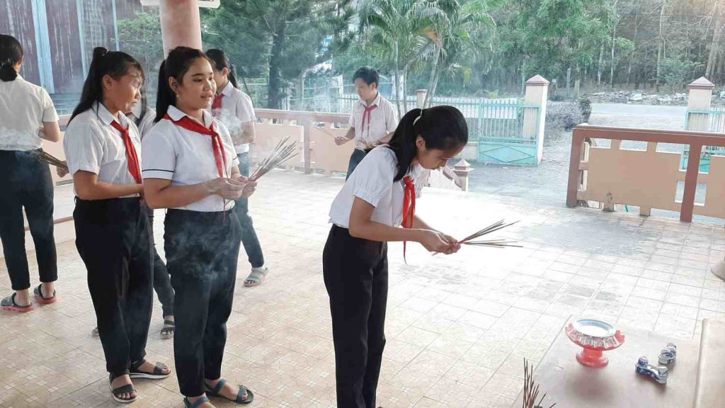 fcb7ef7967d29e8cc7c320