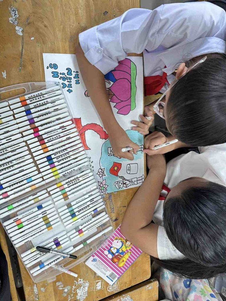 thiếu nhi với bác hồ 3